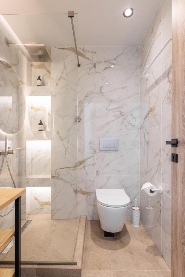 Five Senses Of Luxury Villa Kalandra Bagian luar foto