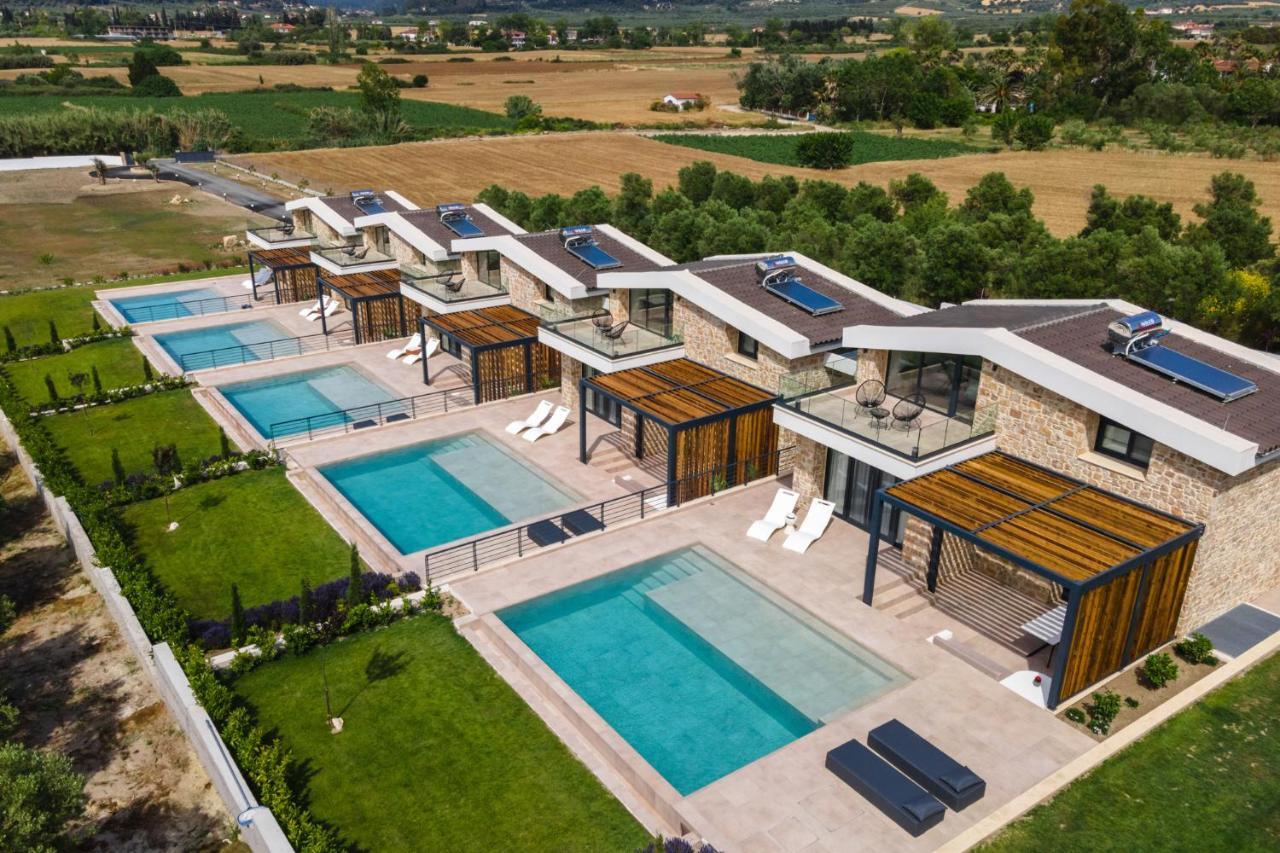 Five Senses Of Luxury Villa Kalandra Bagian luar foto