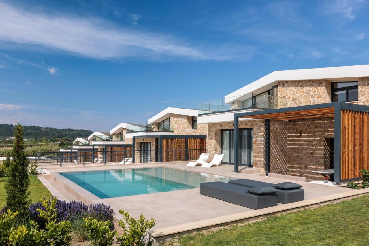 Five Senses Of Luxury Villa Kalandra Bagian luar foto