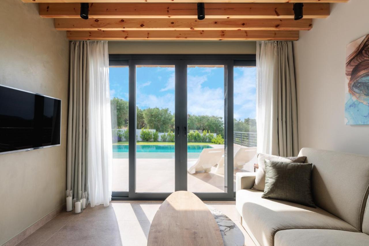 Five Senses Of Luxury Villa Kalandra Bagian luar foto